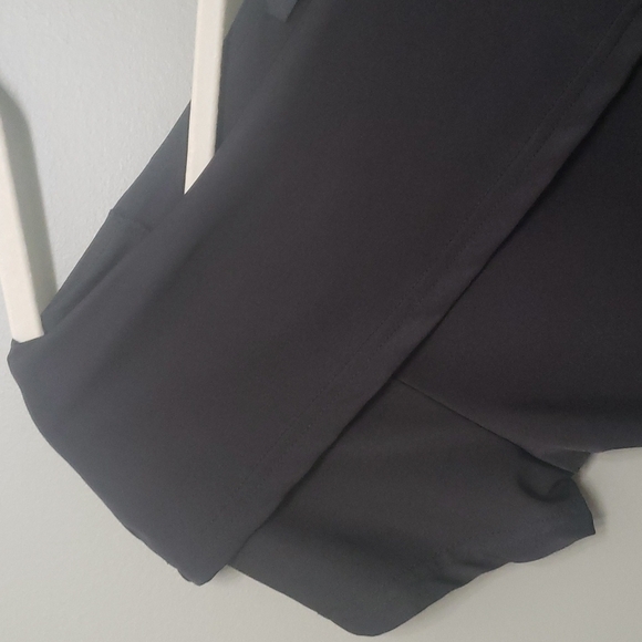 Lily by Firmiana top women’s size medium black blouse 5% spandex 95% polyester - Picture 5 of 12